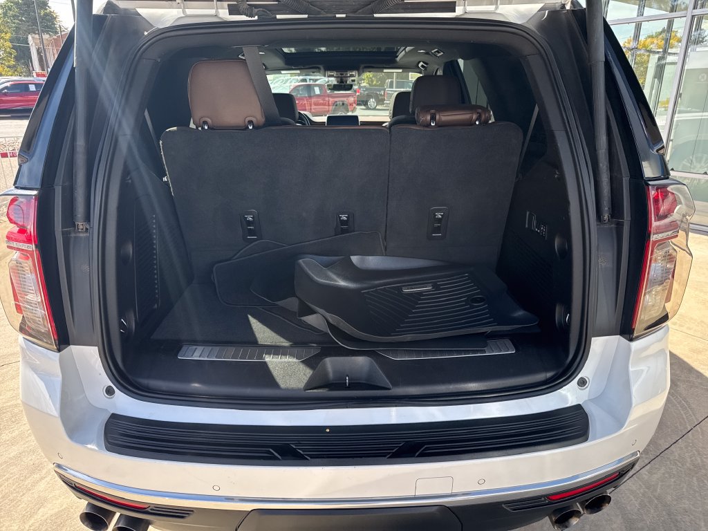 Used 2022 Chevrolet Tahoe High Country AWD/4WD image 26