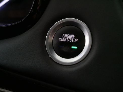 Used 2019 Cadillac XT5 Platinum image 28