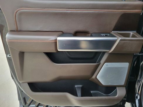 Used 2023 Ford F250 King Ranch w/ FX4 Off-Road Package image 12