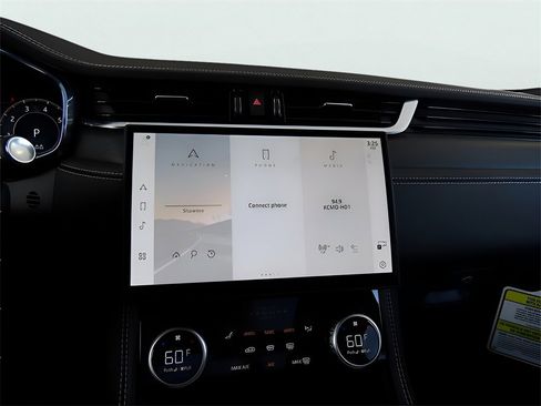 Used 2025 Jaguar F-PACE R-Dynamic S image 32