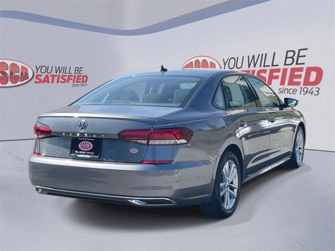 Used 2021 Volkswagen Passat 2.0T S image 6