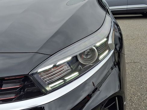 Certified 2024 Kia Forte GT-Line FWD image 9