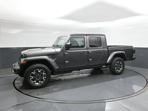 New 2026 Jeep Gladiator Mojave AWD/4WD image 34