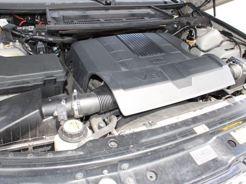 Used 2012 Land Rover Range Rover HSE LUX w/ Luxury Interior Pkg image 30