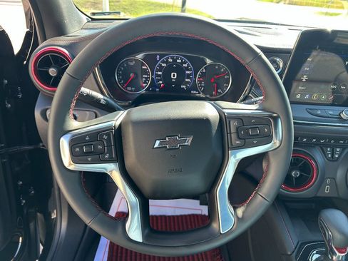 Used 2025 Chevrolet Blazer RS w/ Driver Confidence II Package image 10
