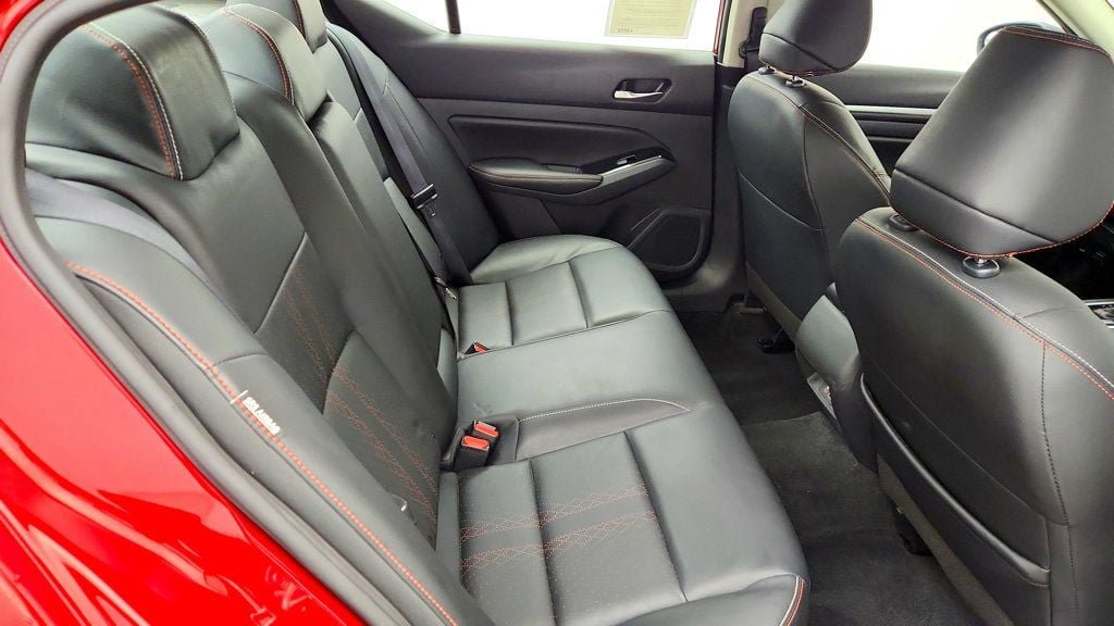 Used 2024 Nissan Altima 2.5 SR w/ SR Premium Package FWD image 23
