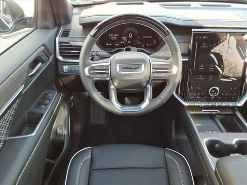 New 2026 GMC Acadia Denali w/ Super Cruise Package image 18