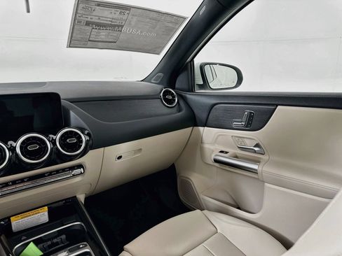 New 2026 Mercedes-Benz GLA 250 image 22