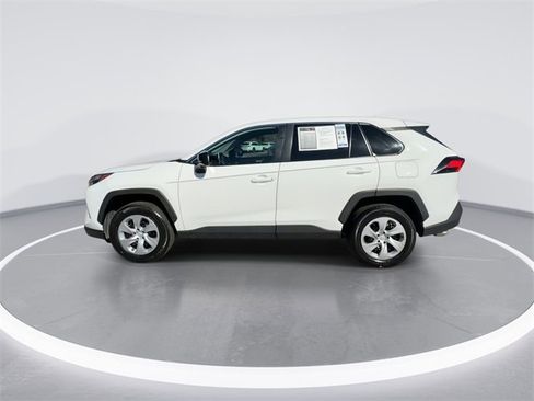 Used 2024 Toyota RAV4 LE image 5