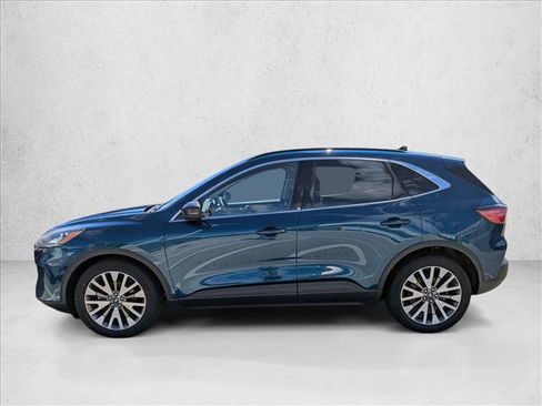 Used 2020 Ford Escape Titanium FWD image 7