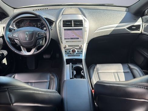 Used 2020 Lincoln MKZ AWD w/ Convenience Package image 18