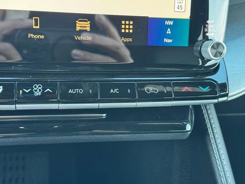 New 2026 Jeep Grand Wagoneer Limited AWD/4WD image 40