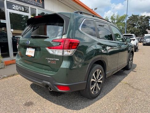 Used 2022 Subaru Forester Limited AWD/4WD image 7