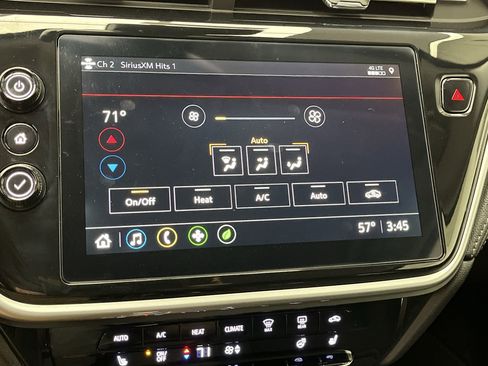 Certified 2023 Chevrolet Bolt EUV LT w/ Comfort Package FWD image 18