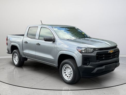 Used 2023 Chevrolet Colorado W/T RWD image 1