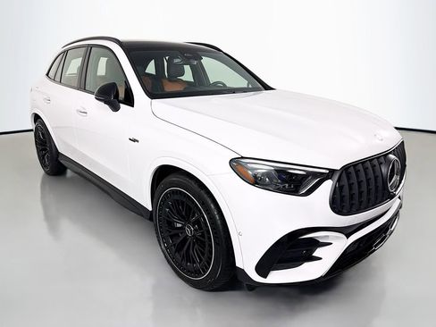 Used 2024 Mercedes-Benz GLC 43 AMG 4MATIC image 7