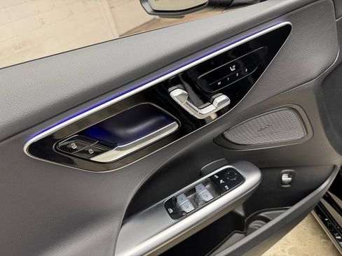 New 2026 Mercedes-Benz C 300 4MATIC Sedan image 11