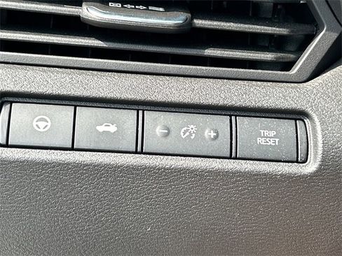 Certified 2023 Nissan Altima 2.5 SV w/ SV Premium Package image 22