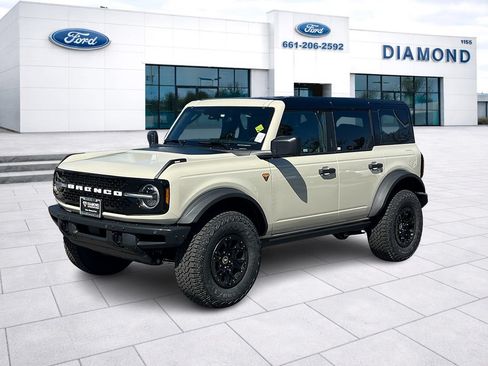 New 2026 Ford Bronco Badlands w/ Wildtrak Package AWD/4WD image 1