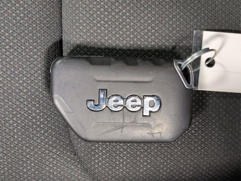 Used 2020 Jeep Wrangler Unlimited Sport image 35
