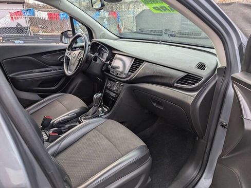 Used 2019 Buick Encore Preferred AWD/4WD image 10