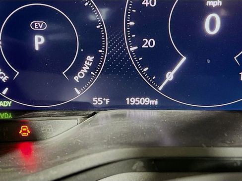 Used 2024 MAZDA CX-90 Plug-In Hybrid w/ Premium Plus AWD/4WD image 11