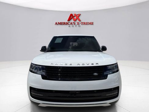 Used 2024 Land Rover Range Rover SE AWD/4WD image 9