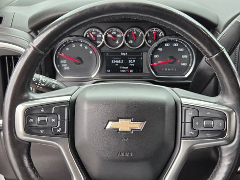 Certified 2020 Chevrolet Silverado 1500 LT w/ All-Star Edition AWD/4WD image 28