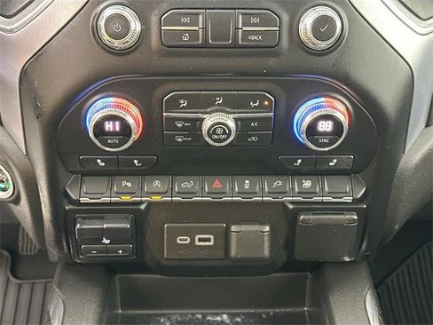 Used 2020 GMC Sierra 1500 Elevation w/ Elevation Value Package image 14