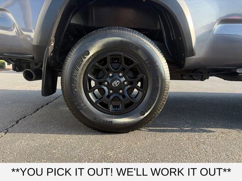 Used 2019 Toyota Tacoma SR AWD/4WD image 7