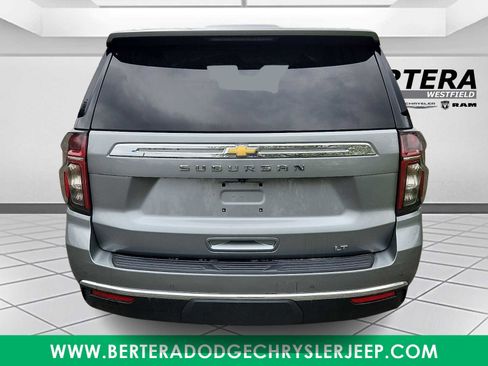 Used 2024 Chevrolet Suburban LT AWD/4WD image 5