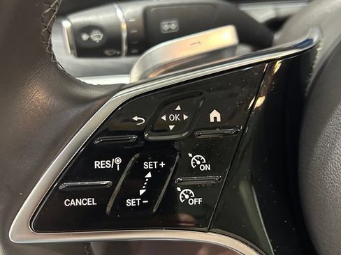 Used 2023 Mercedes-Benz E 350 4MATIC Sedan w/ Premium Package image 16