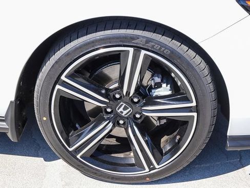 Used 2024 Honda Accord Sport image 7