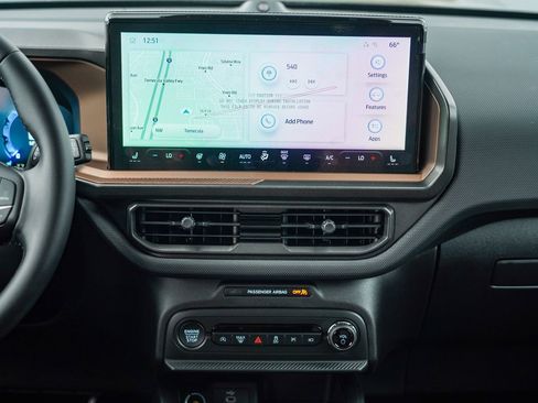 New 2025 Ford Bronco Sport Outer Banks w/ Outer Banks Tech Package+ AWD/4WD image 13