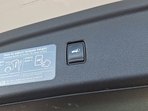 Certified 2022 INFINITI QX50 Luxe w/ Cargo Package image 29