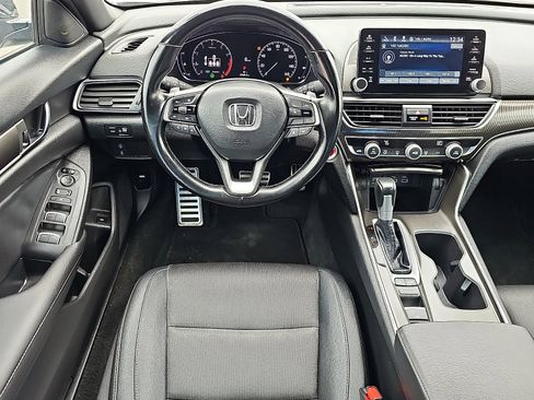 Used 2021 Honda Accord Sport image 12