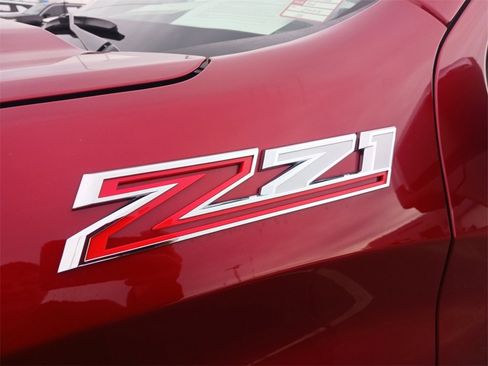 Used 2025 Chevrolet Silverado 1500 LTZ w/ LTZ Premium Package image 33