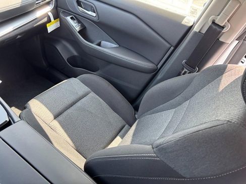 New 2026 Nissan Rogue SV image 10