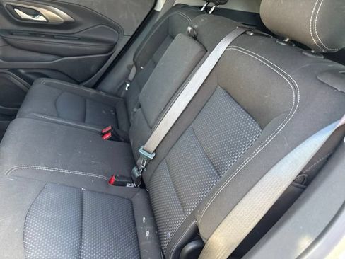 Used 2023 GMC Terrain SLE w/ Driver Convenience Package AWD/4WD image 10