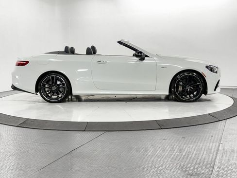 Used 2023 Mercedes-Benz E 53 AMG 4MATIC Cabriolet image 36