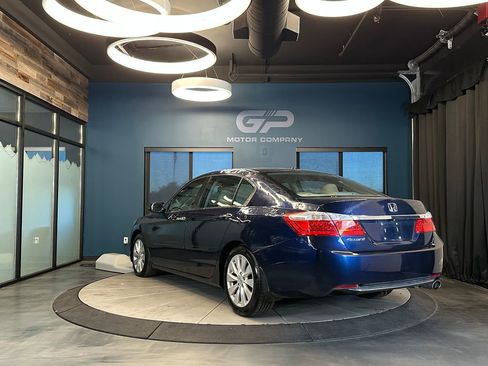 Used 2015 Honda Accord EX-L image 5