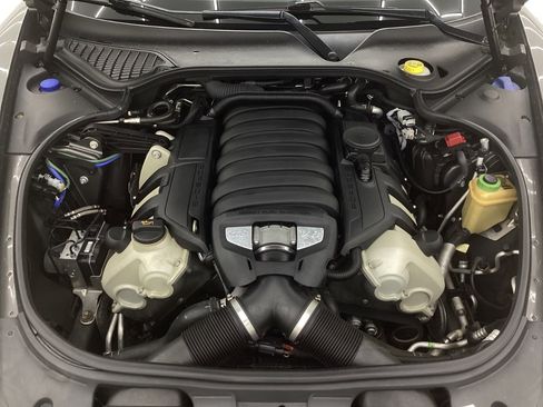 Used 2013 Porsche Panamera S image 44