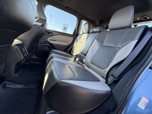 Used 2025 Subaru Forester Limited image 14