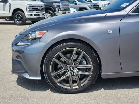 Used 2016 Lexus IS 200t w/ F Sport Package RWD image 9