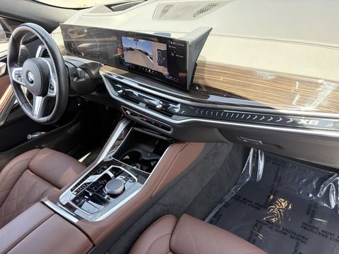 Used 2026 BMW X6 xDrive40i AWD/4WD image 13