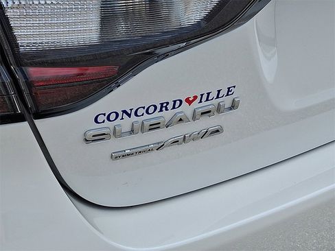 Used 2024 Subaru Legacy image 31