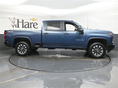 Used 2024 Chevrolet Silverado 2500 Custom w/ Custom Convenience Package image 48
