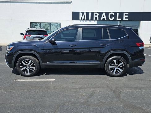 Used 2023 Volkswagen Atlas SE image 3