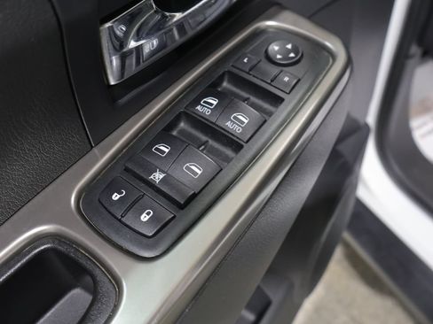 Used 2012 Jeep Liberty Limited Jet w/ Trailer Tow Class III Group AWD/4WD image 14