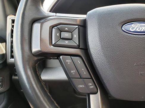 Used 2021 Ford Expedition Limited AWD/4WD image 21
